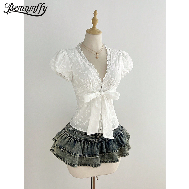 Tie Front Shirt - Blusa Benuynffy blanca con cuello en